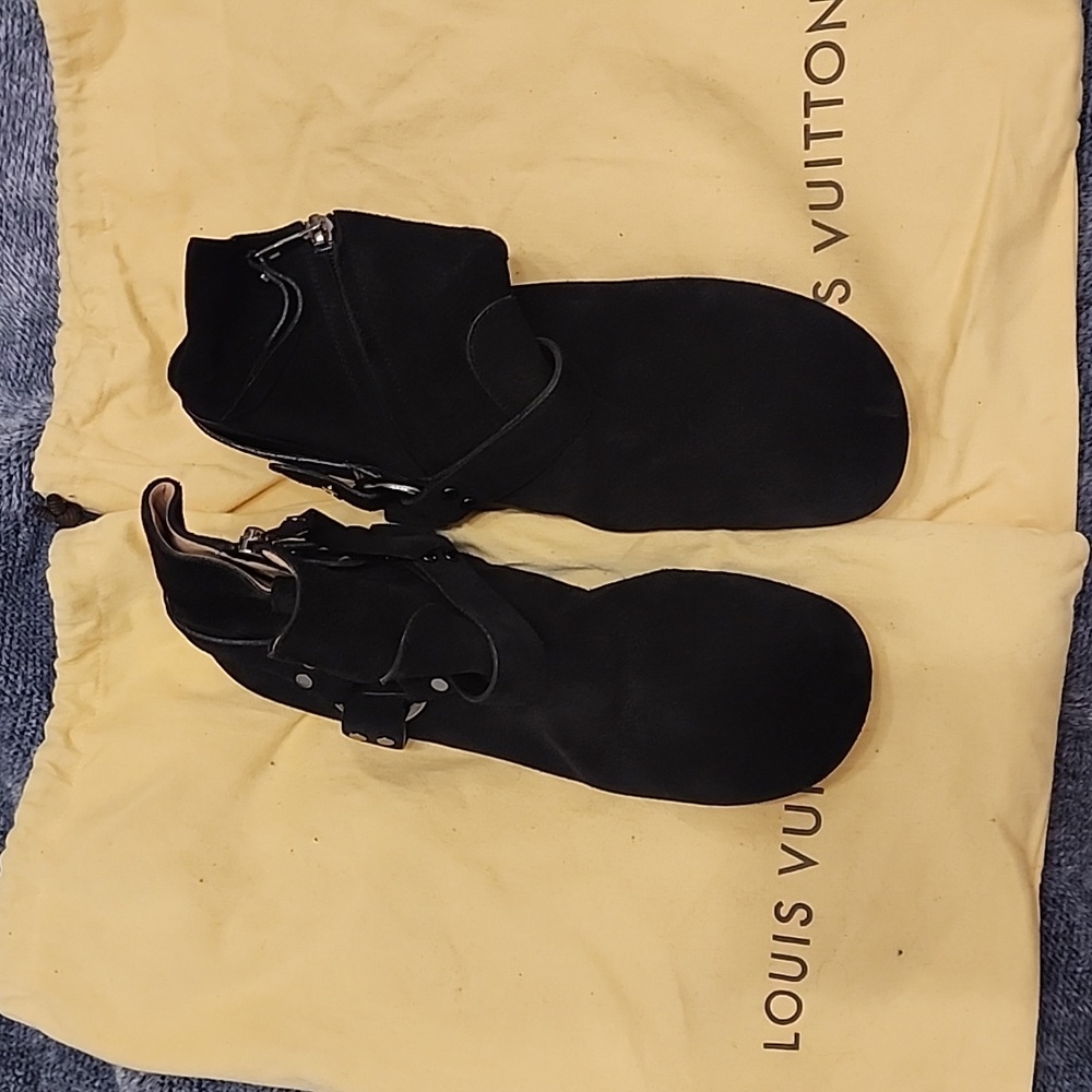 Louis Vuitton - On Stage Ankle Boot